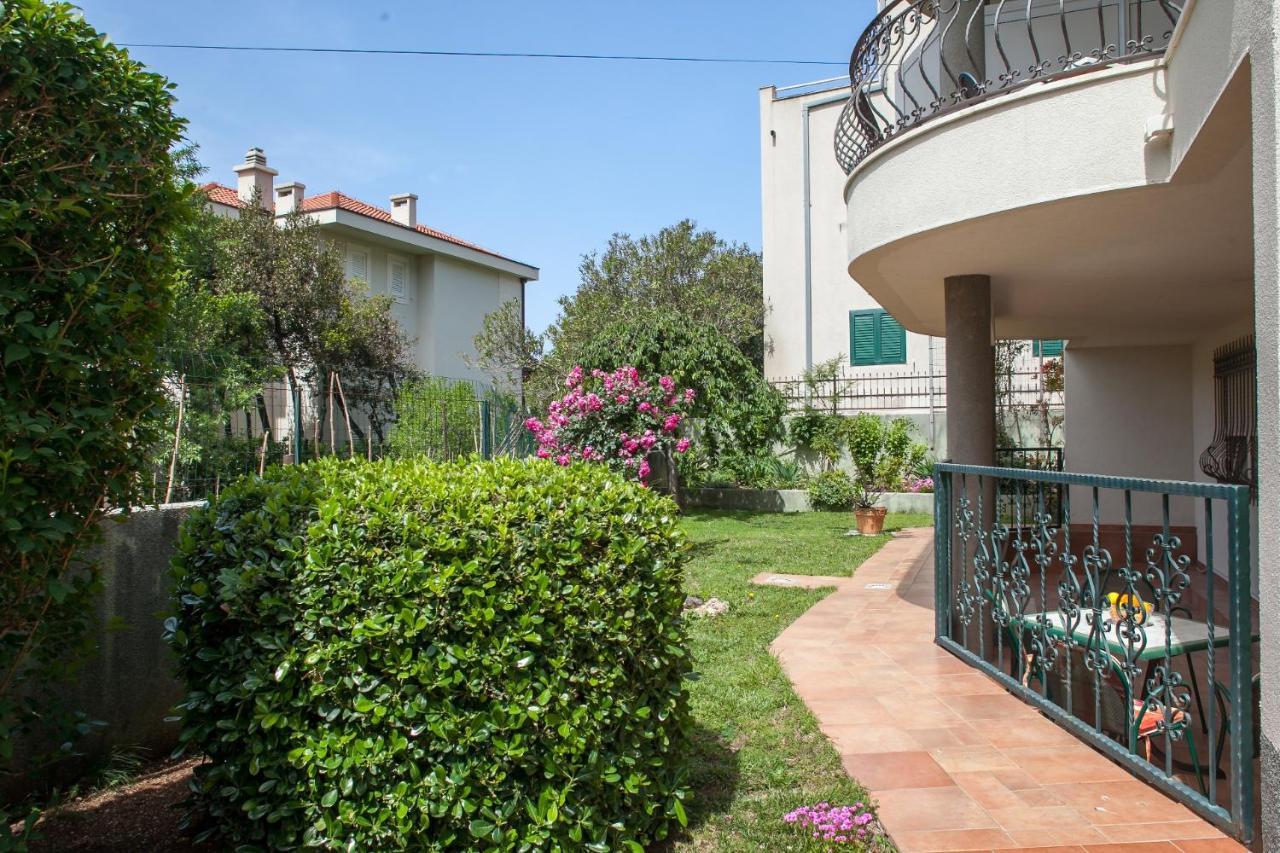 Apartments Cvjetni Dvori Makarska Eksteriør bilde