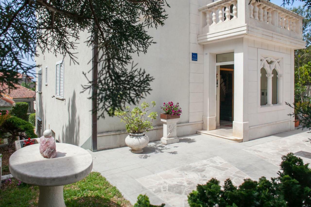 Apartments Cvjetni Dvori Makarska Eksteriør bilde